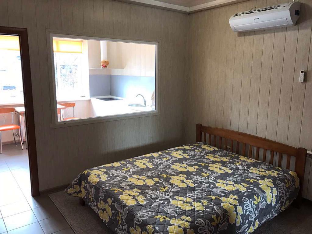 Zaporizhia Apartment On Rekonstruktyvna Street מראה חיצוני תמונה